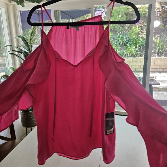 NWT Hot Pink Gorgeous flowy Top. Shoulder showing. Silver buttons. - Picture 1 of 7